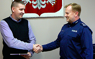 Bohaterskie zachowanie uratowało życie kierowcy Bohaterskie zachowanie uratowało życie kierowcy